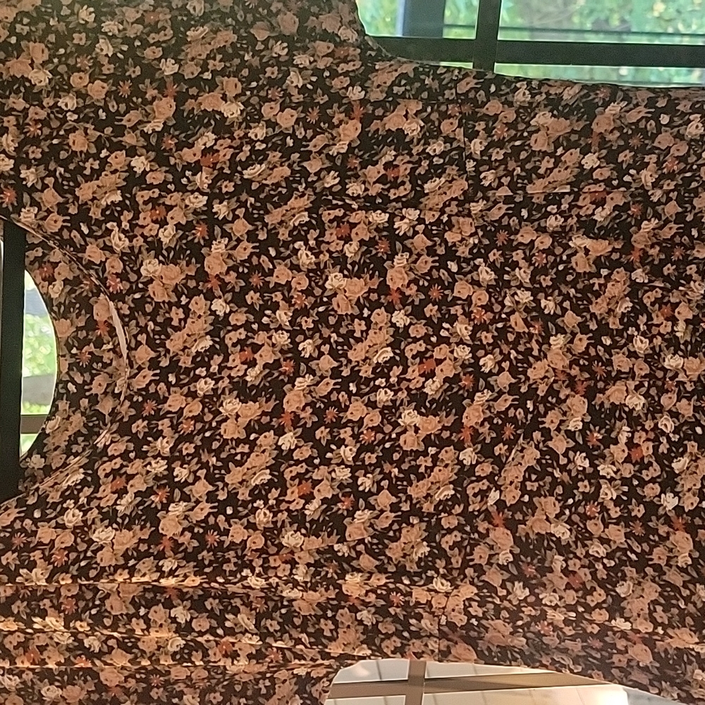 PERFECT FALL DRESS - Picture 2 of 5